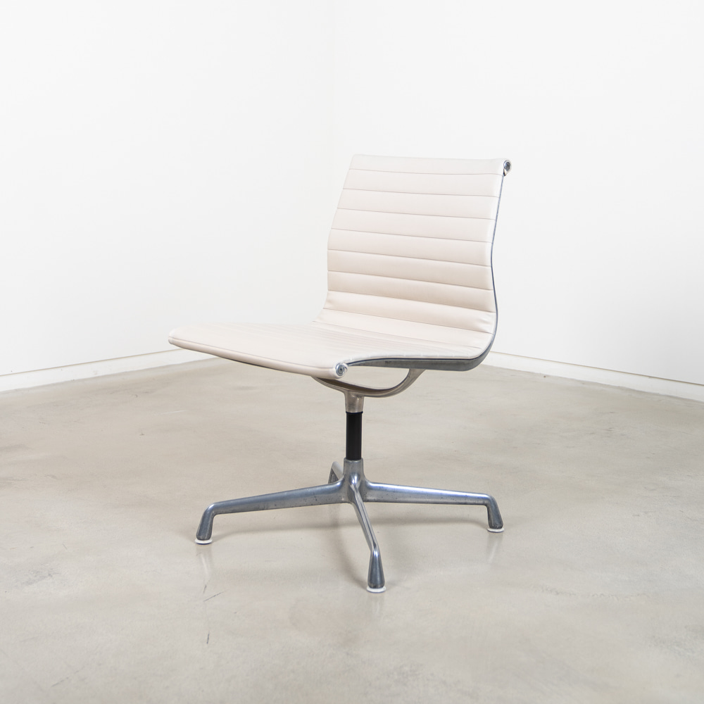 Alu Group Low Back Chair (Cream)