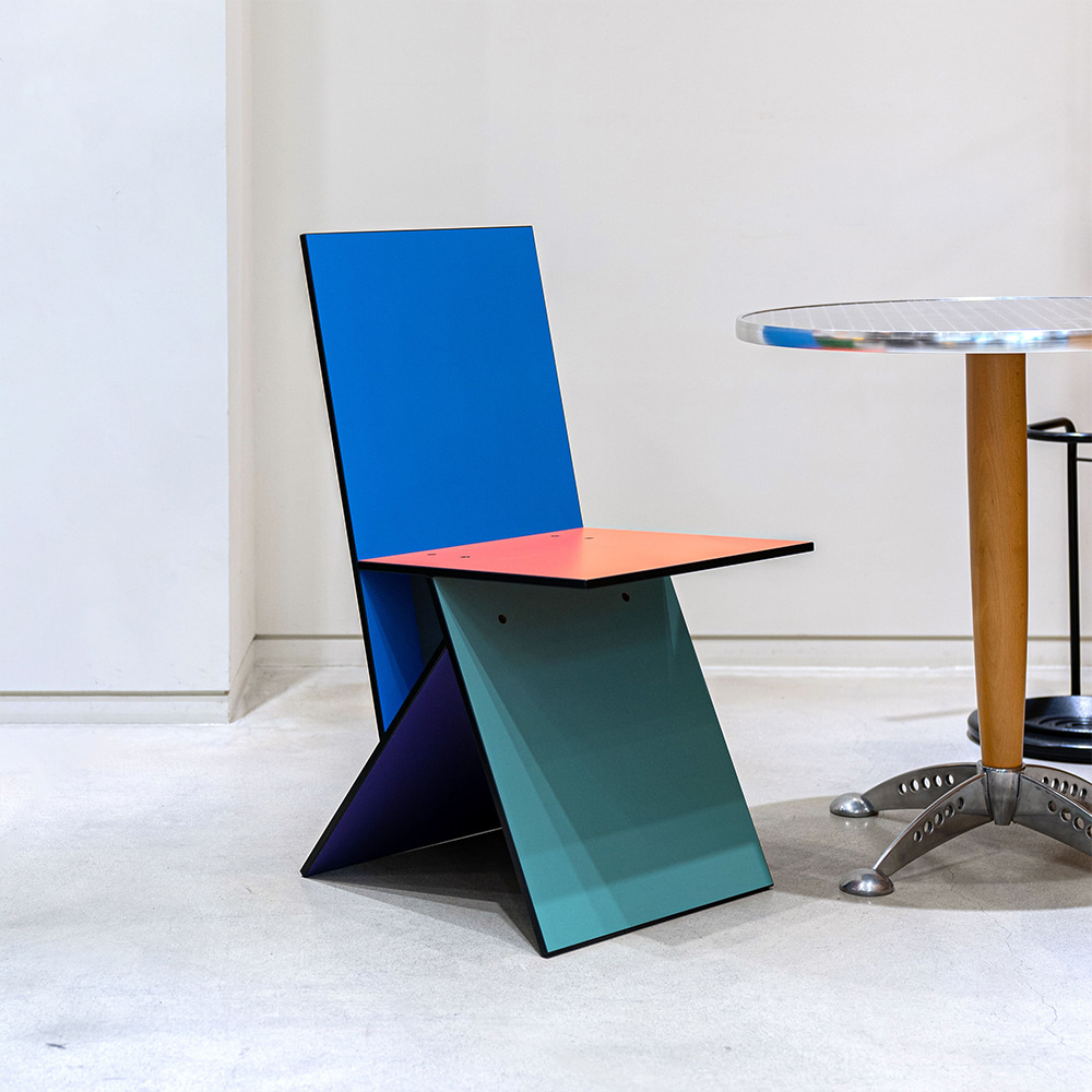 Vilbert Chairs by Verner Panton (4000점 한정 생산)