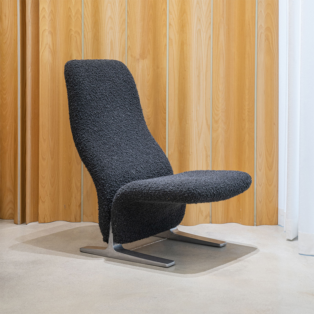 Concorde F784 Lounge Chair by Pierre Paulin
