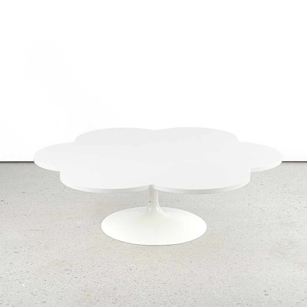 Model 826 Flower Table by Kho Liang Le
