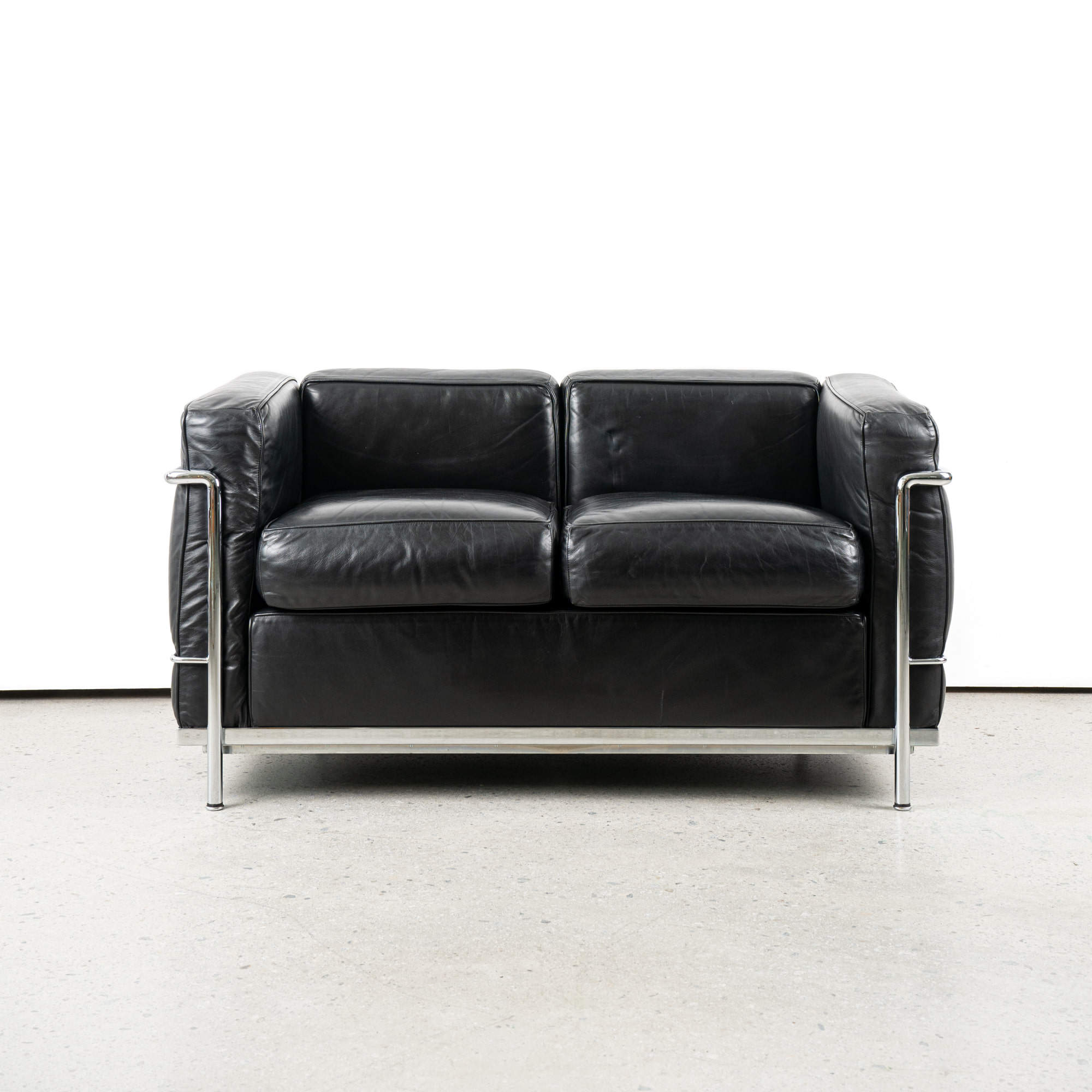 LC2 2 Seater by Le Corbusier, Pierre Jeanneret &amp; Charlotte Perriand