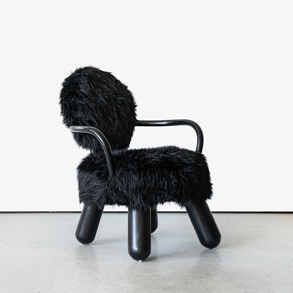 Queen Arm Chair by Olivier de Schrijver