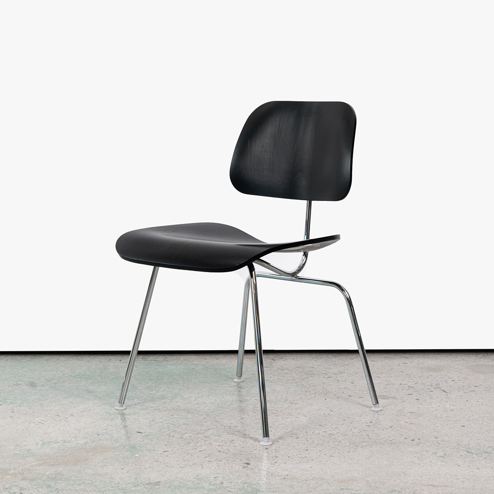 DCM Chair (Ebony) by Charles &amp; Ray Eames (C)