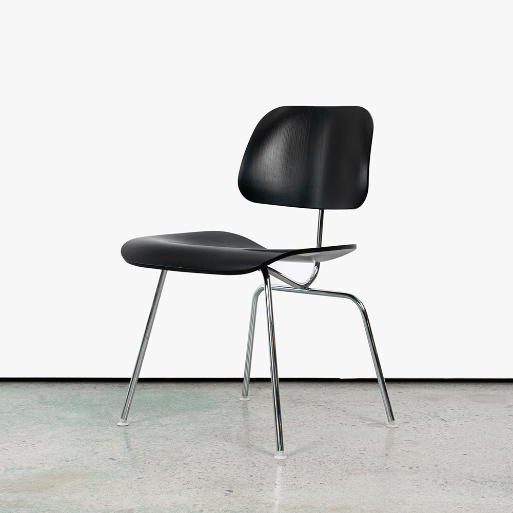 DCM Chair (Ebony) by Charles &amp; Ray Eames (A)