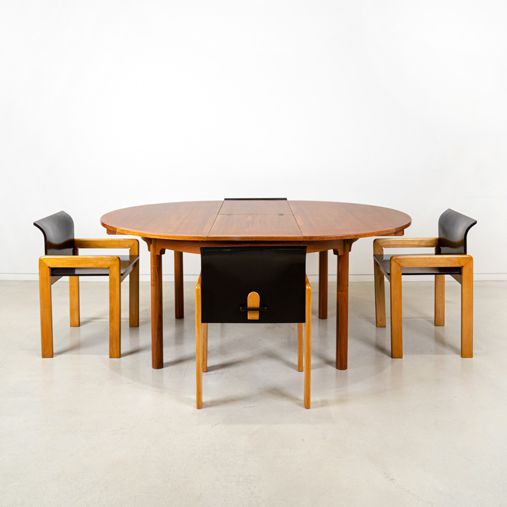 Model 140 dining Table by Karl Andersson