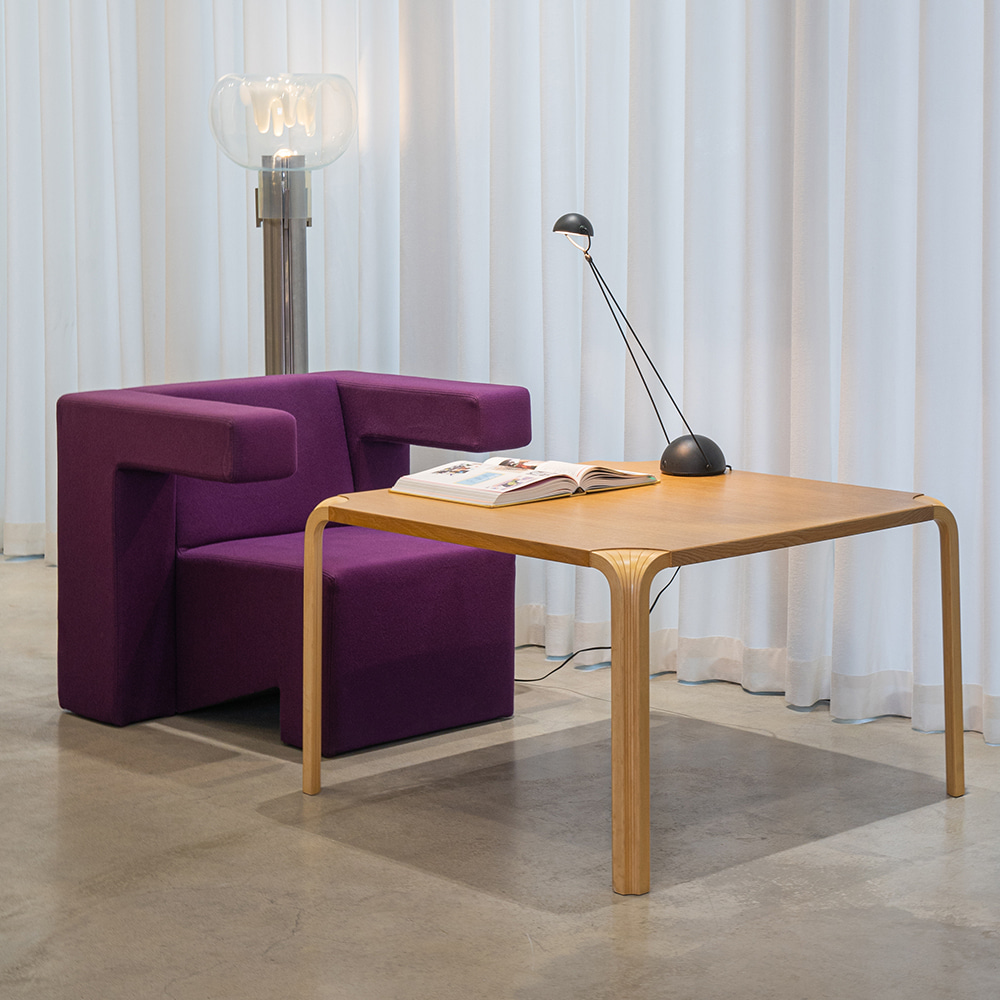 Fan Leg Coffee Table by Alvar Aalto