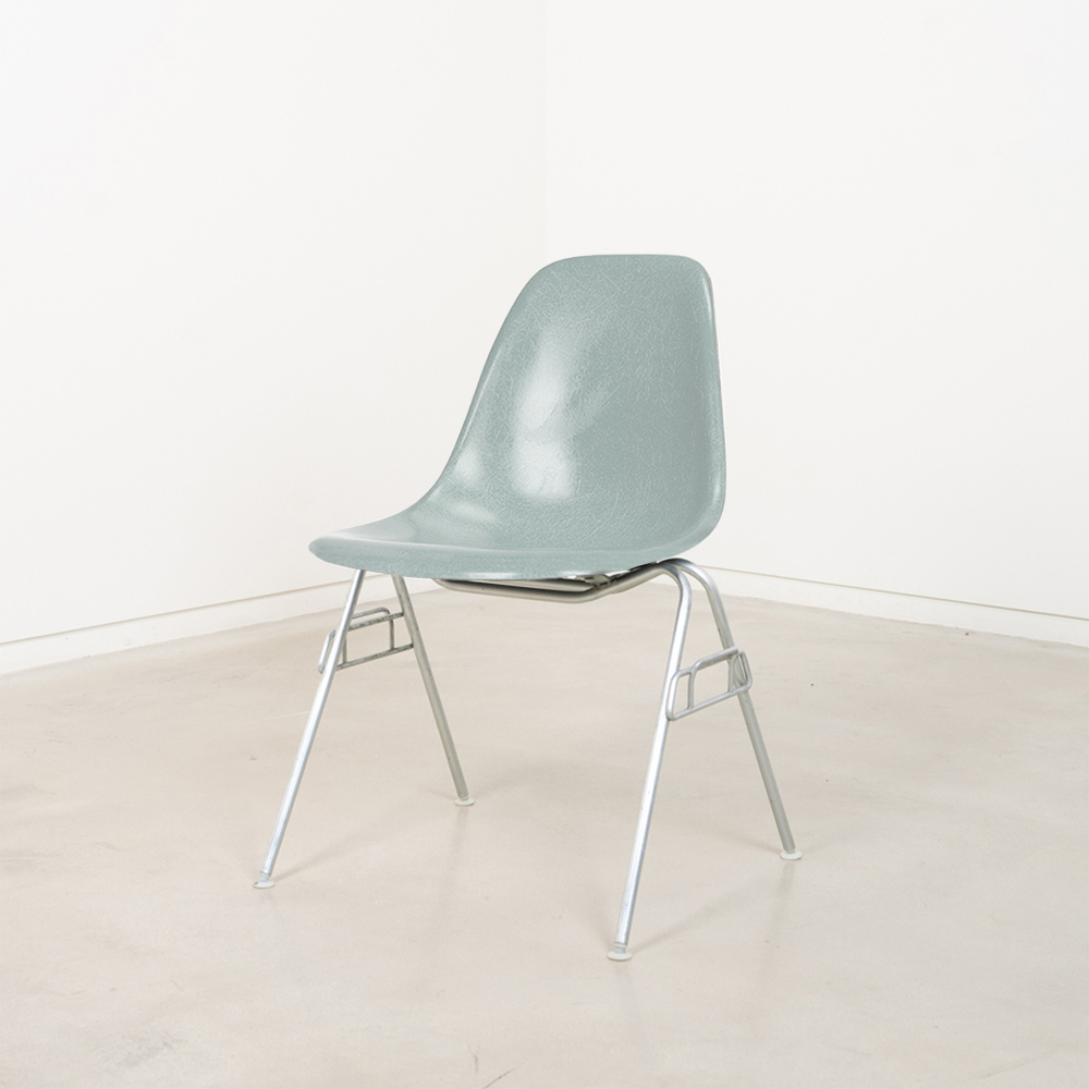 Vintage Eames Fiberglass Side Chair (Seafoam Green)