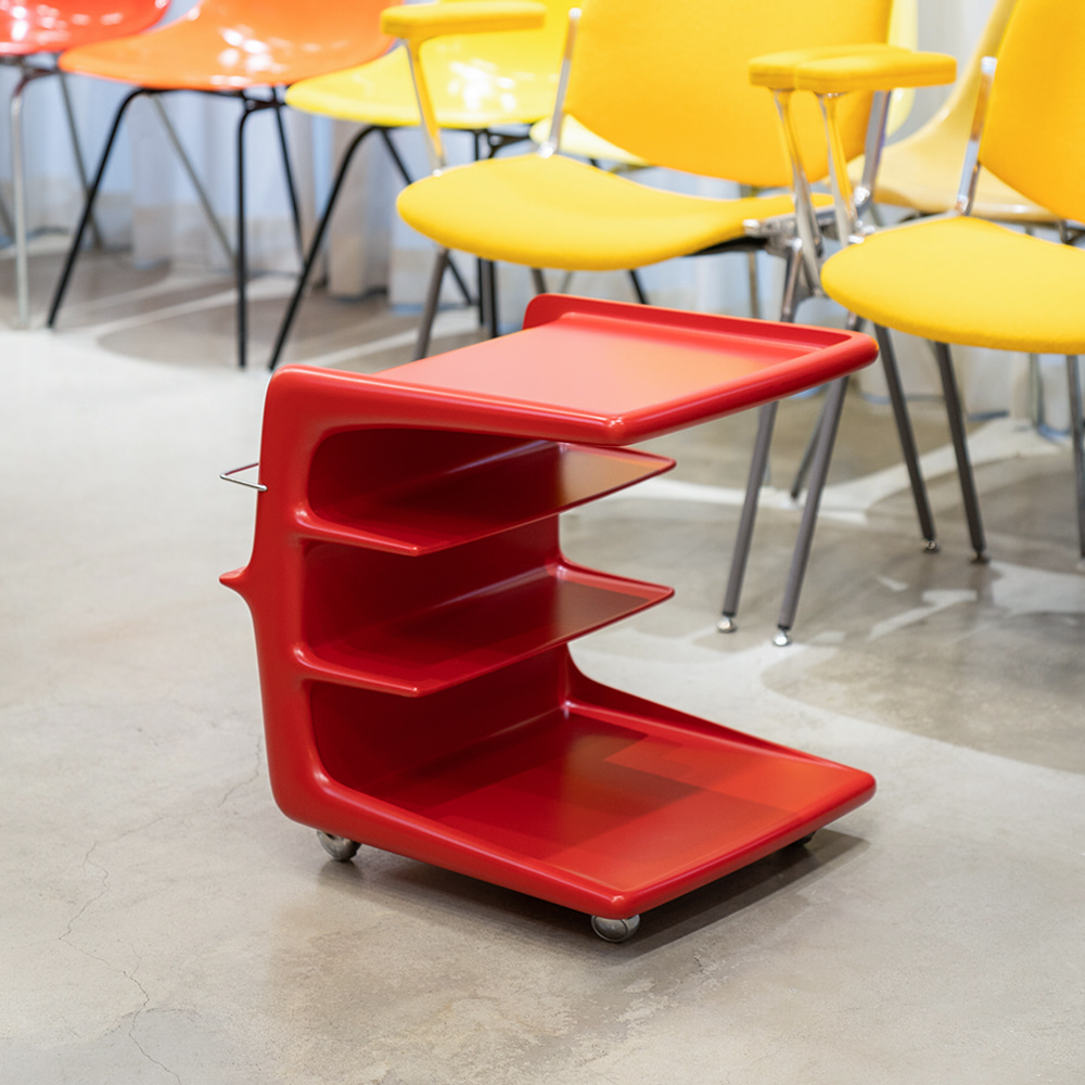 Red Space Age Side Table by Peter Ghyczy