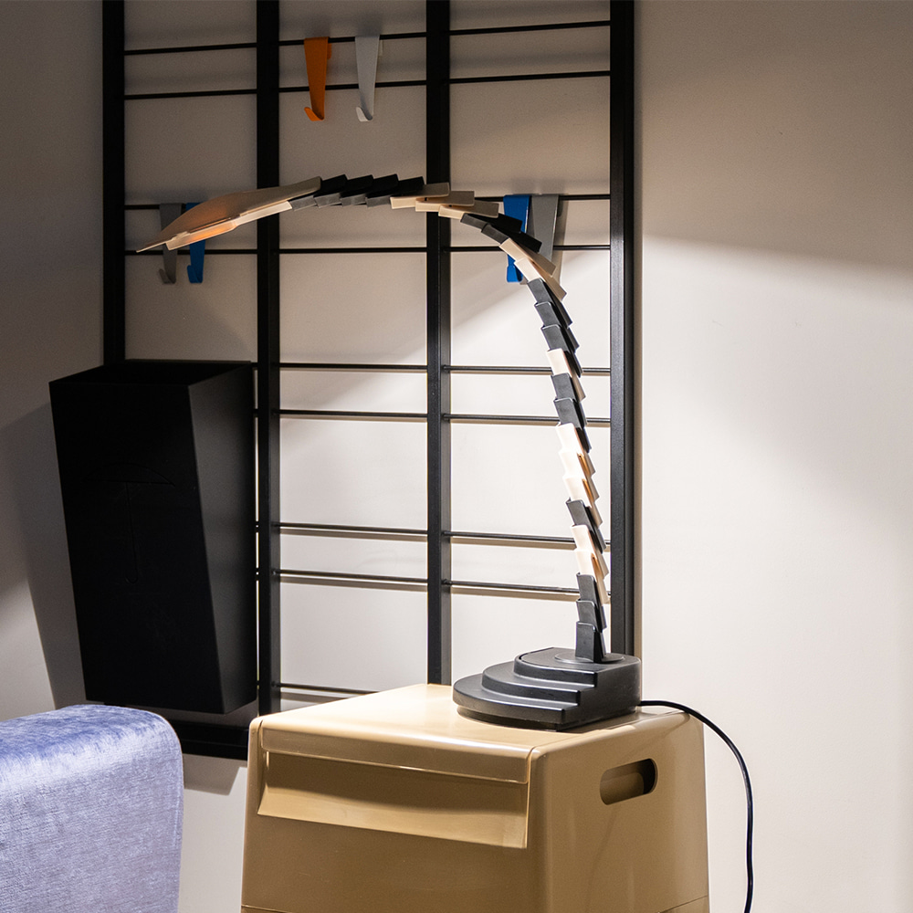 Proteo Desk Lamp by Mario Bertorelle