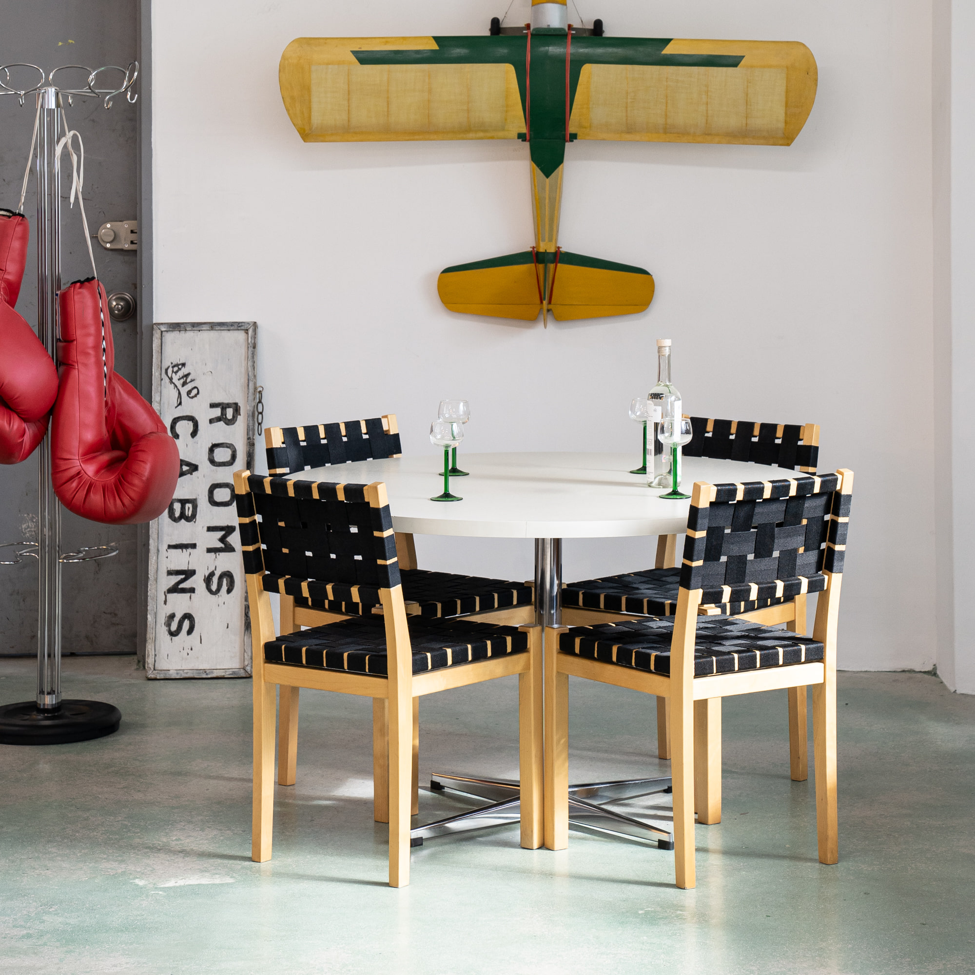 Model 615 Chair by Alvar Aalto