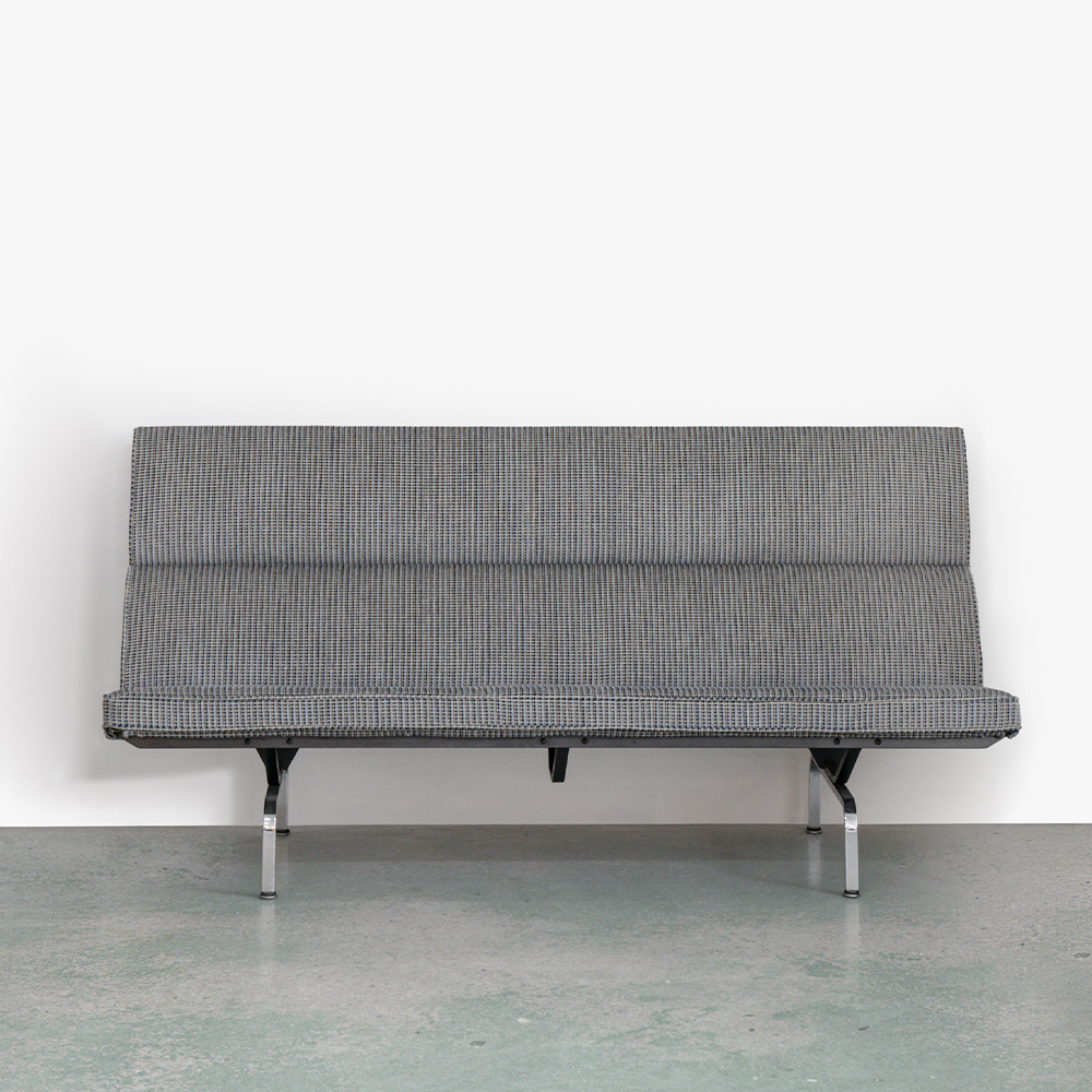 Eames Compact Sofa (Knoll Blue Pattern)