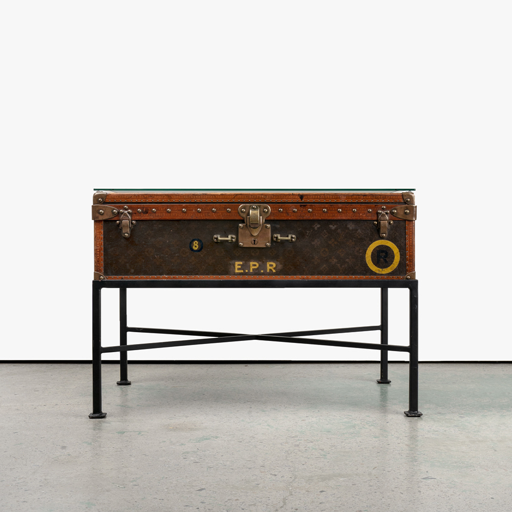 Louis Vuitton Trunk &amp; Stand