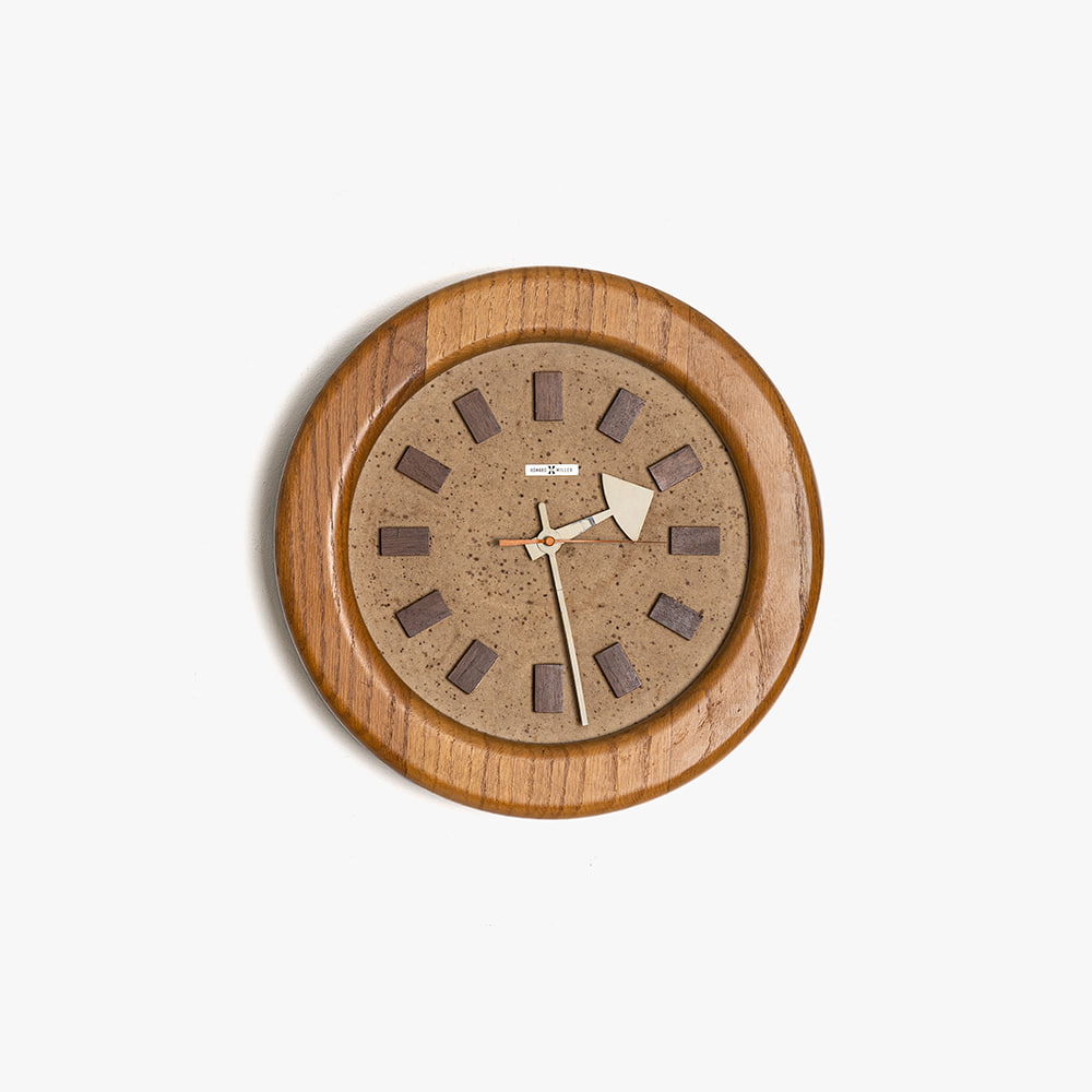 Wood Clock, Model 622-658 by Arthur Umanoff