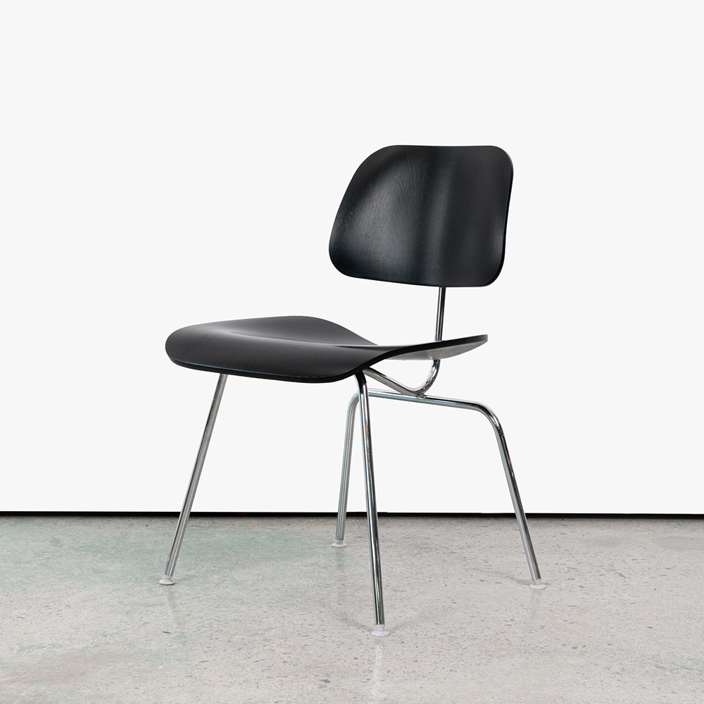 DCM Chair (Ebony) by Charles &amp; Ray Eames (D)